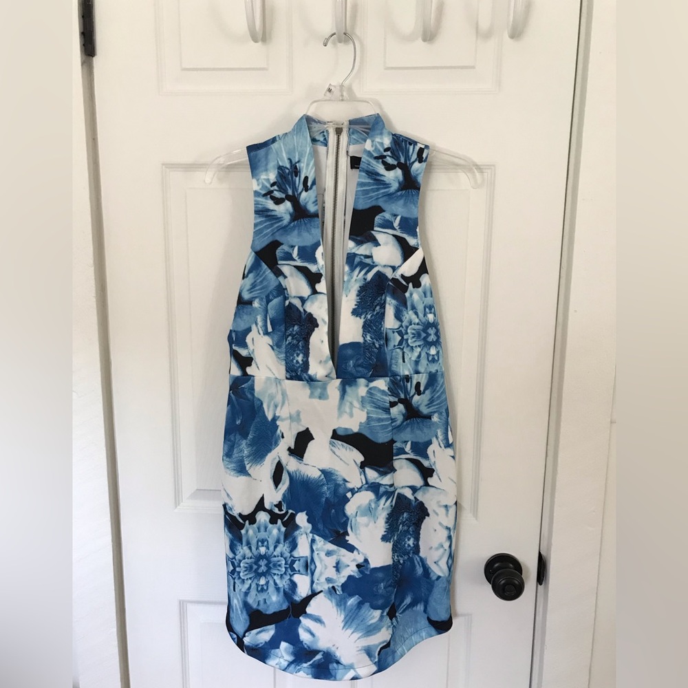 Floral Lulus deep V dress